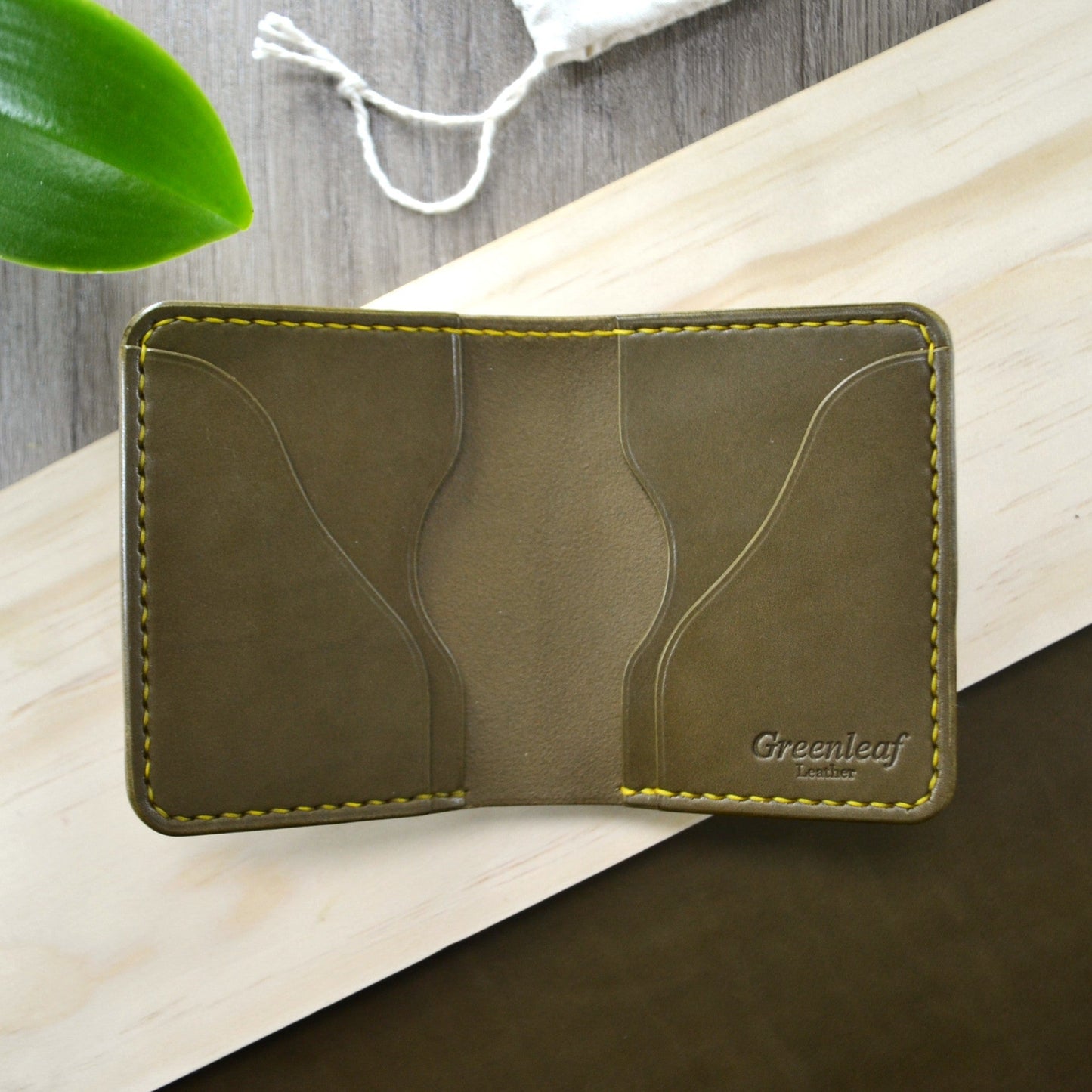 ARTIE BIFOLD - OLIVE