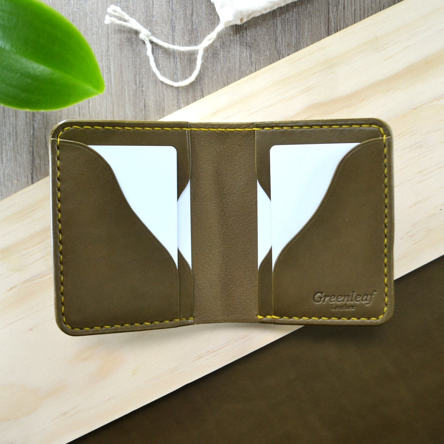 ARTIE BIFOLD - OLIVE